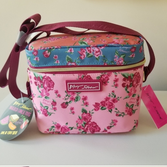 Betsey Johnson Handbags - Betsey Johnson 6 pack Cooler/lunch Box